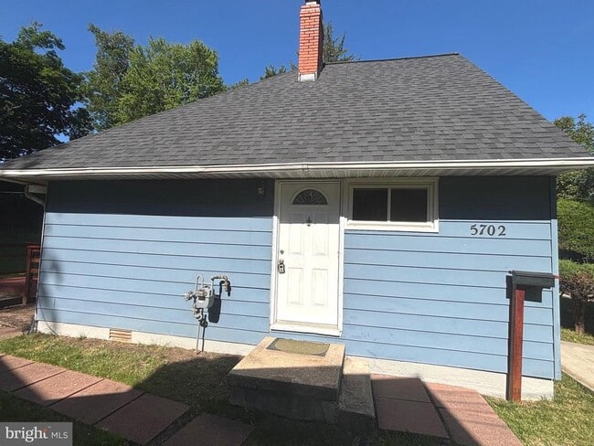Building Photo - 5702 Denfield Rd