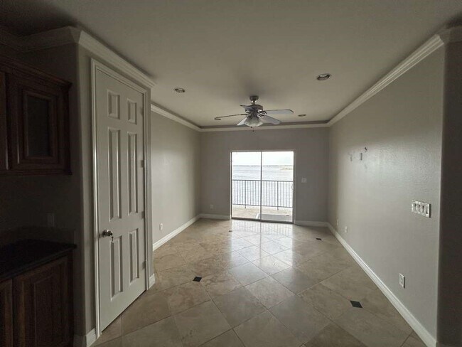 Photo - 7039 Kingston Cove Ln Unit 303