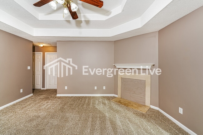 Photo - 2027 Townhouse Ln