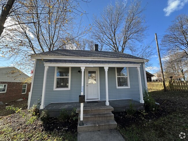 Building Photo - 3 bedroom House in Downtown Boonville