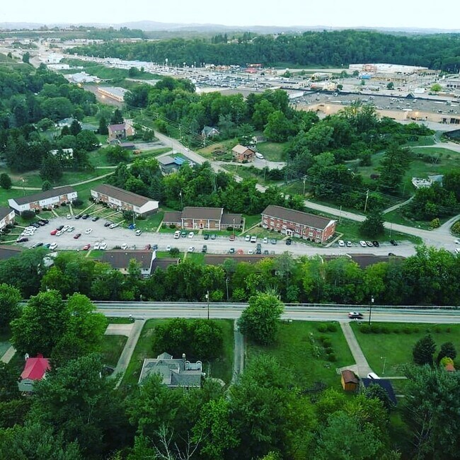 Slate Creek Apartments & Townhomes Greensburg, PA