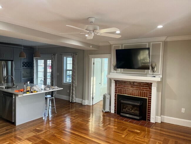 Photo - 68 Manet Rd Unit 1