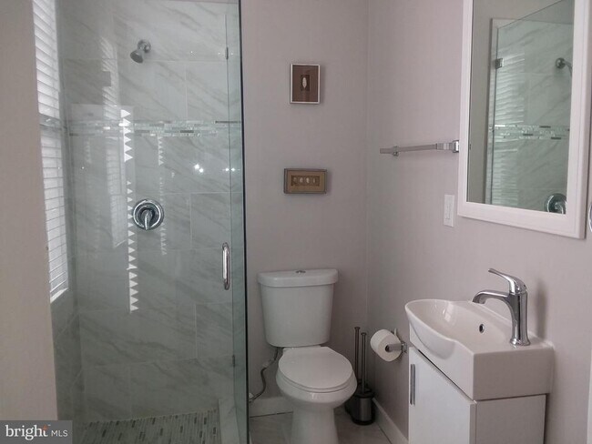 Photo - 2012 Mt Royal Terrace Unit 3FR