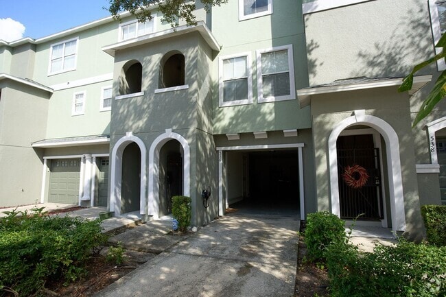Building Photo - Turnkey Furnished Townhome