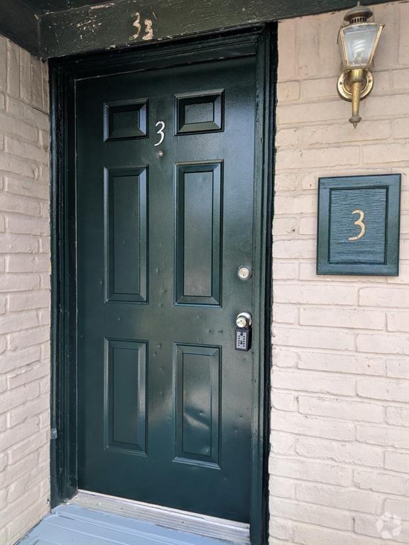Building Photo - 915 Alexander St Unit 3 Rental