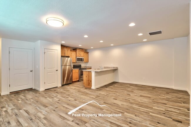 Photo - 76 S Drifter Loop