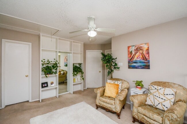 Photo - 5204 Breckenridge Dr