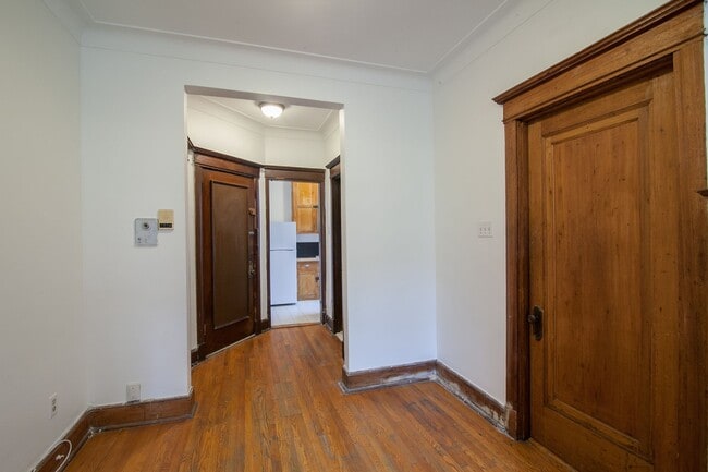 Photo - 2050 Av. Claremont Unit 29