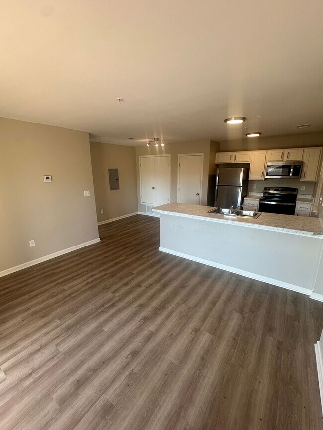 Photo - Great 2BD/2BA Condo On the Memphis/Germantown Line! Unit 4