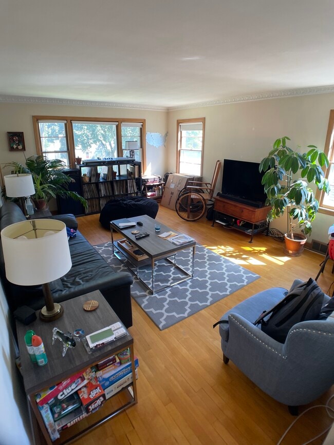 Building Photo - 3239 N 91st St Unit Upper