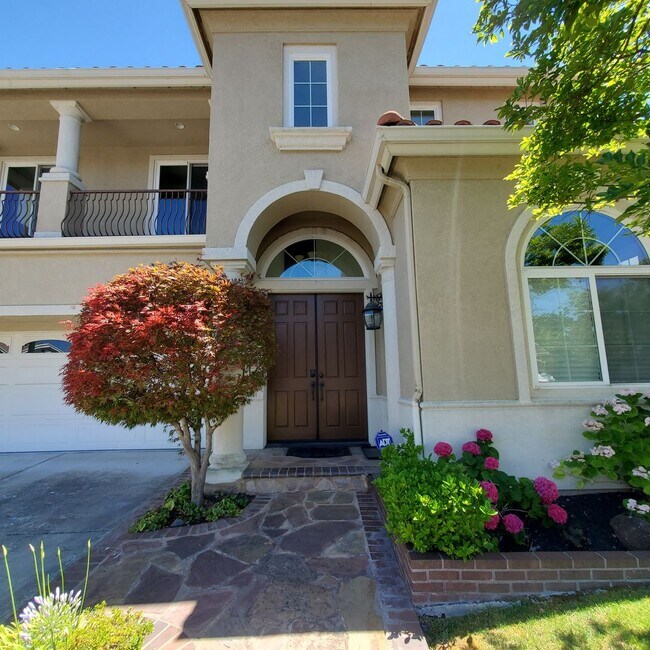 Dublin Ranch Golf Club 4/2.5 Home w Countr... House Rental in Dublin