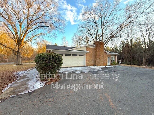 Photo - 9419 Brenda Ann Rd