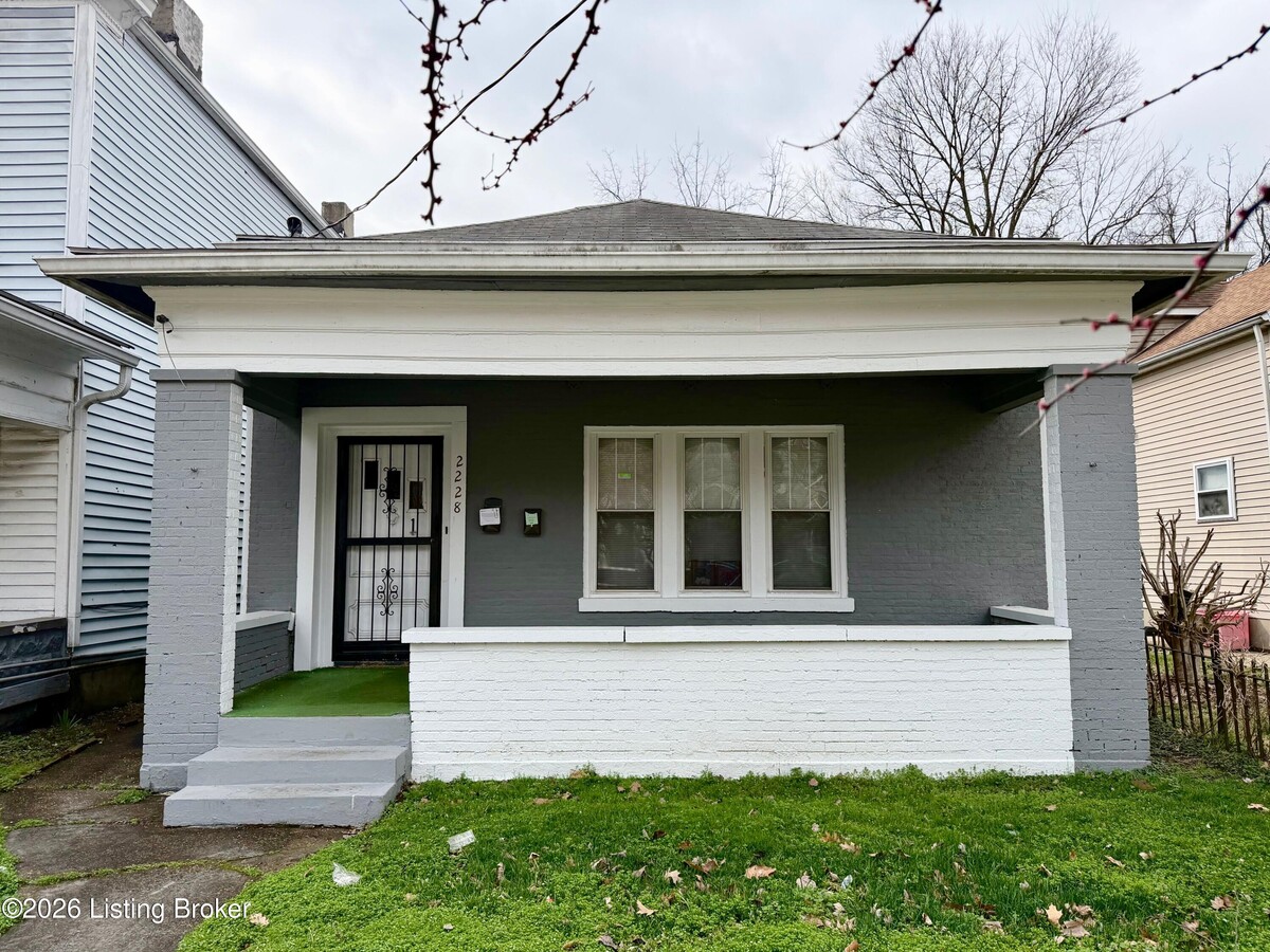 Photo - 2228 W Madison St