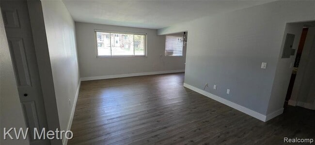 Building Photo - 403 Riviera Dr Rental