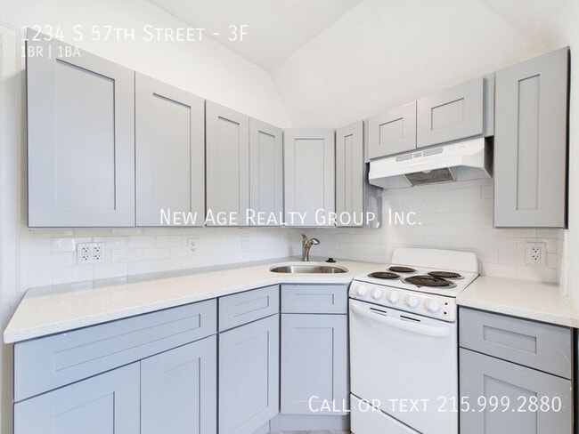 Photo - 1234 S 57th St Unidad 3F