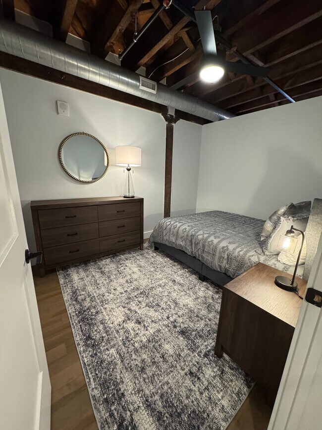 Photo - Furnished 1 Bedroom Apartments in Downtown... Unit Furnished 1 Bedroom