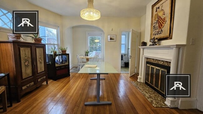 Photo - 6 bedroom in Brighton MA 02135