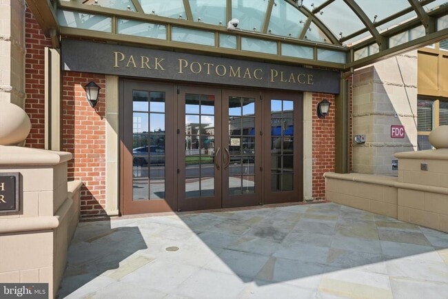 Building Photo - 12500 Park Potomac Ave Unit 805S