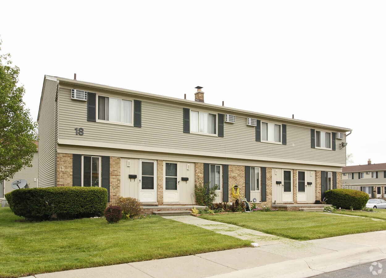 Photo - Hickory Hollow Cooperative Apartments