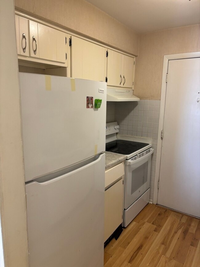 15826 Terrace Dr Unit 0-3
