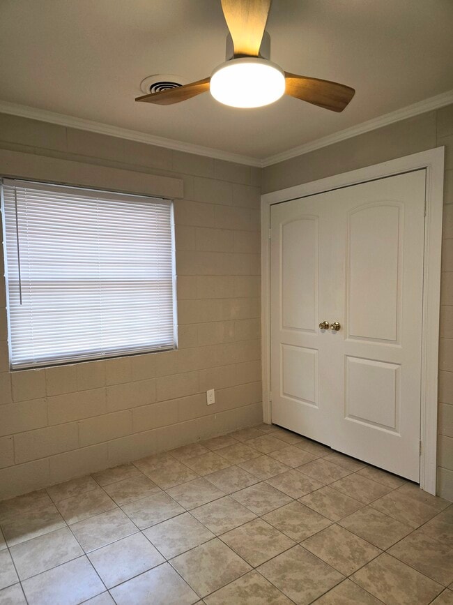 Photo - 830 E Lenoir St Unit 830.5