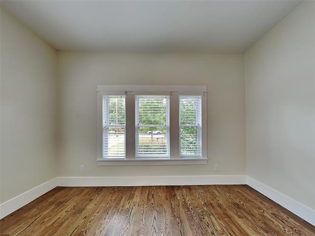 Photo - 5536 Tremont St