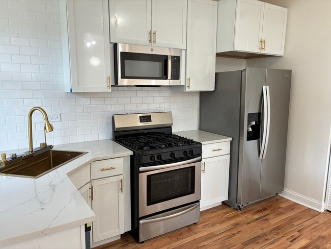 Photo - 6142 S Rhodes Ave