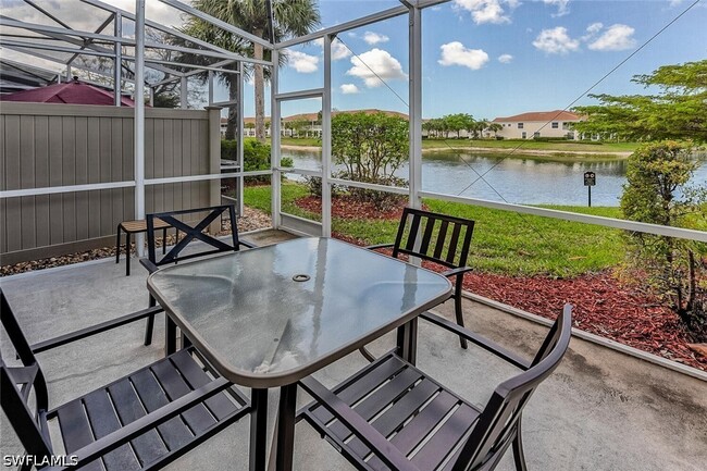 Photo - 1080 Hampton Cir