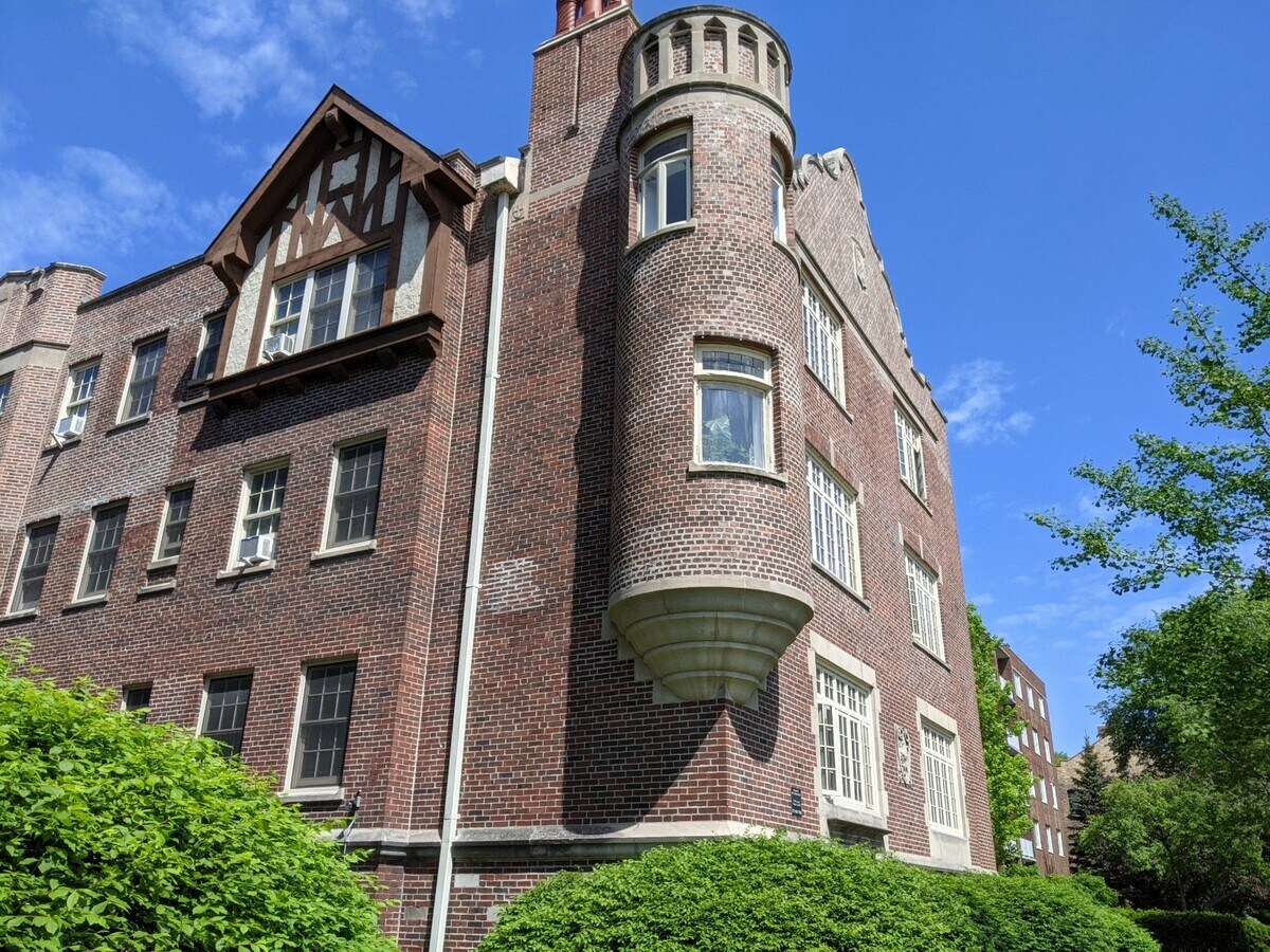 Photo - 1111 Lake St Apartments Unit 3