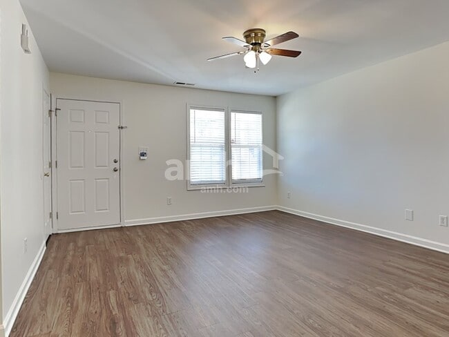 Photo - 3700 Cashew Dr