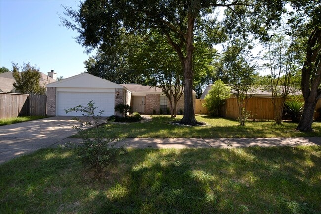 Building Photo - 18507 Wood Glen Ln
