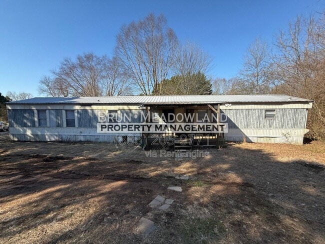 Building Photo - 3040 Samples Rd