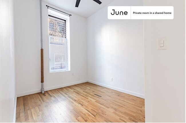 Room in Shared 4 bed/2 bath home in Hamilton Heights