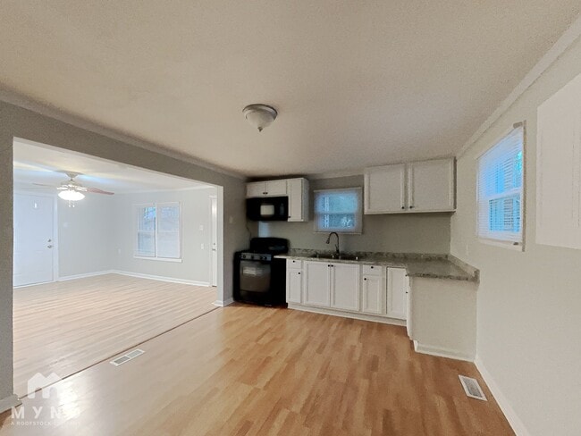 Photo - 2109 Dove Tree Ln