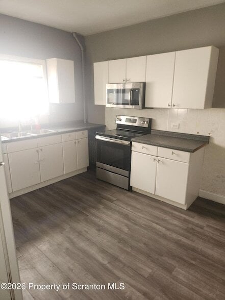 Photo - 649 Morgan St