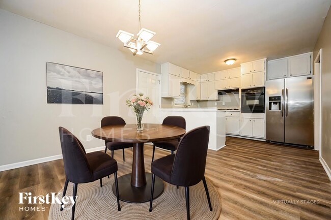 2344 Tiffany Cir