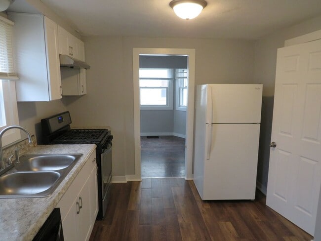 Photo - New listing 3 Bedroom Home!!