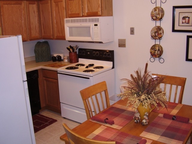 Coachlight Drive Apartments