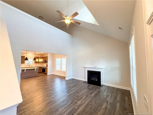 Photo - 227 Bow Cmn Wy