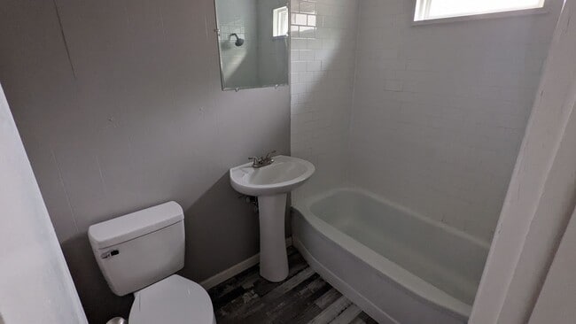Photo - 1033 S Vine St Unit 1