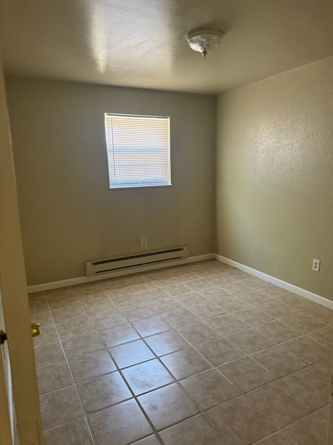 Building Photo - 373 Corisande Hill Rd
