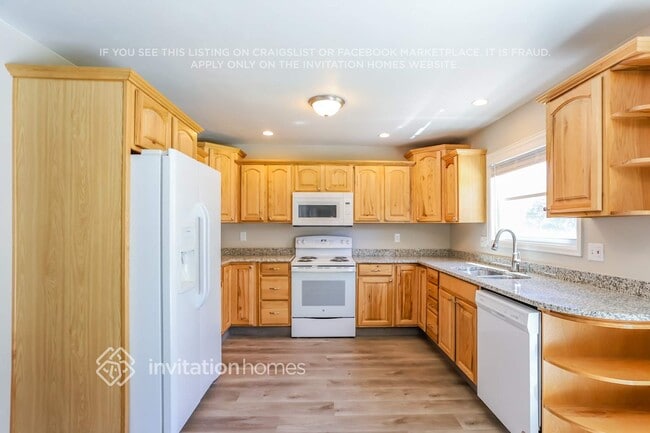Photo - 1456 S Zeno St