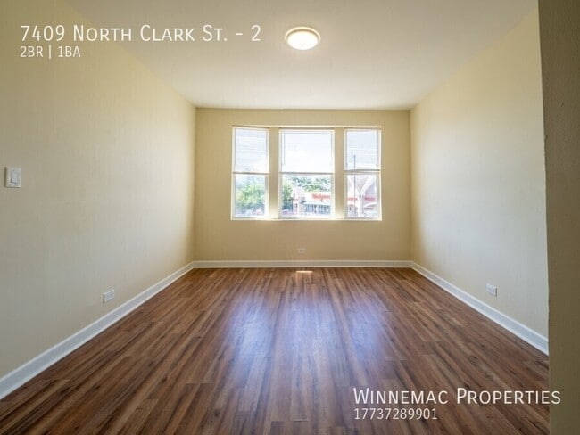 Photo - 7409 N Clark St Unit 2