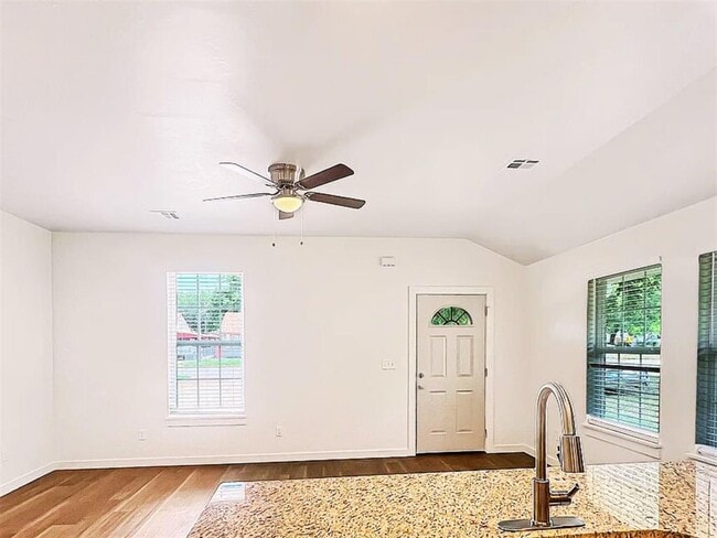 Photo - 2114 Charles Whitlow Ave