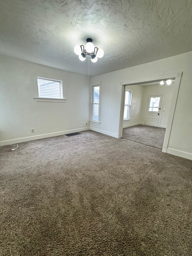 Photo - 2325 McKinley Ave