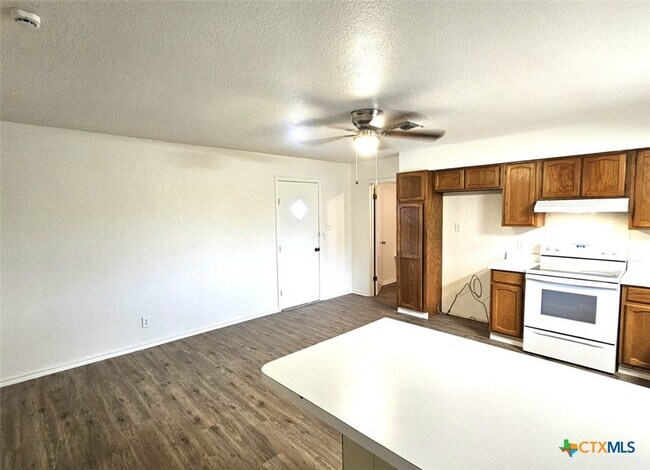 Photo - 105 Santa Clara St