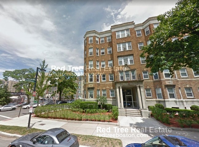 Building Photo - 235 Park Dr Unit 16