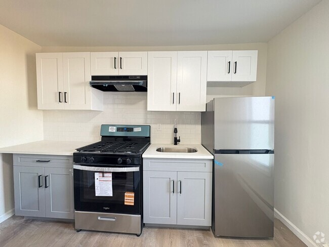 Building Photo - 18 Princeton St Unit 3 Rental