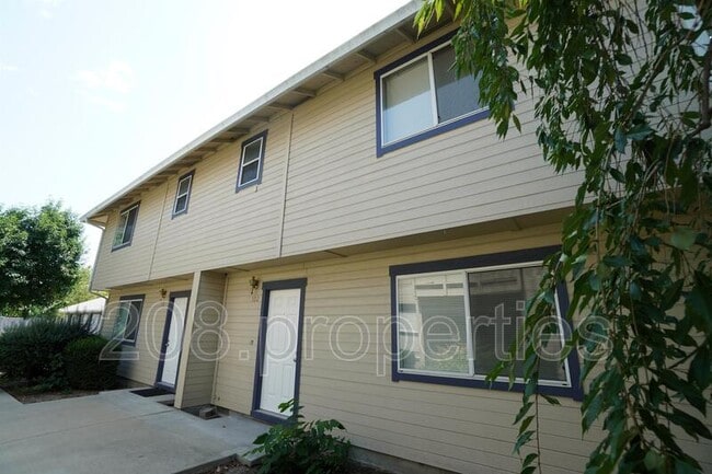 Photo - 1009 N Stilson Rd