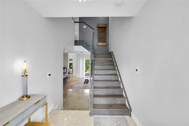 Photo - 3015 NE 208th St